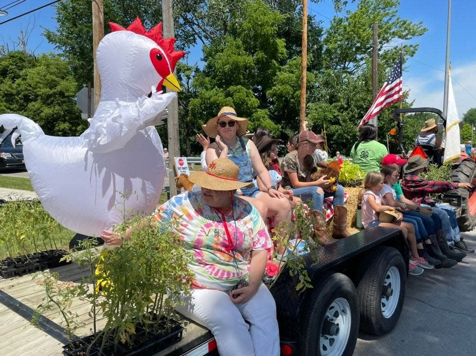 The Woodville Buckeyes 4-H Club entered the 2022 Grand Parade.