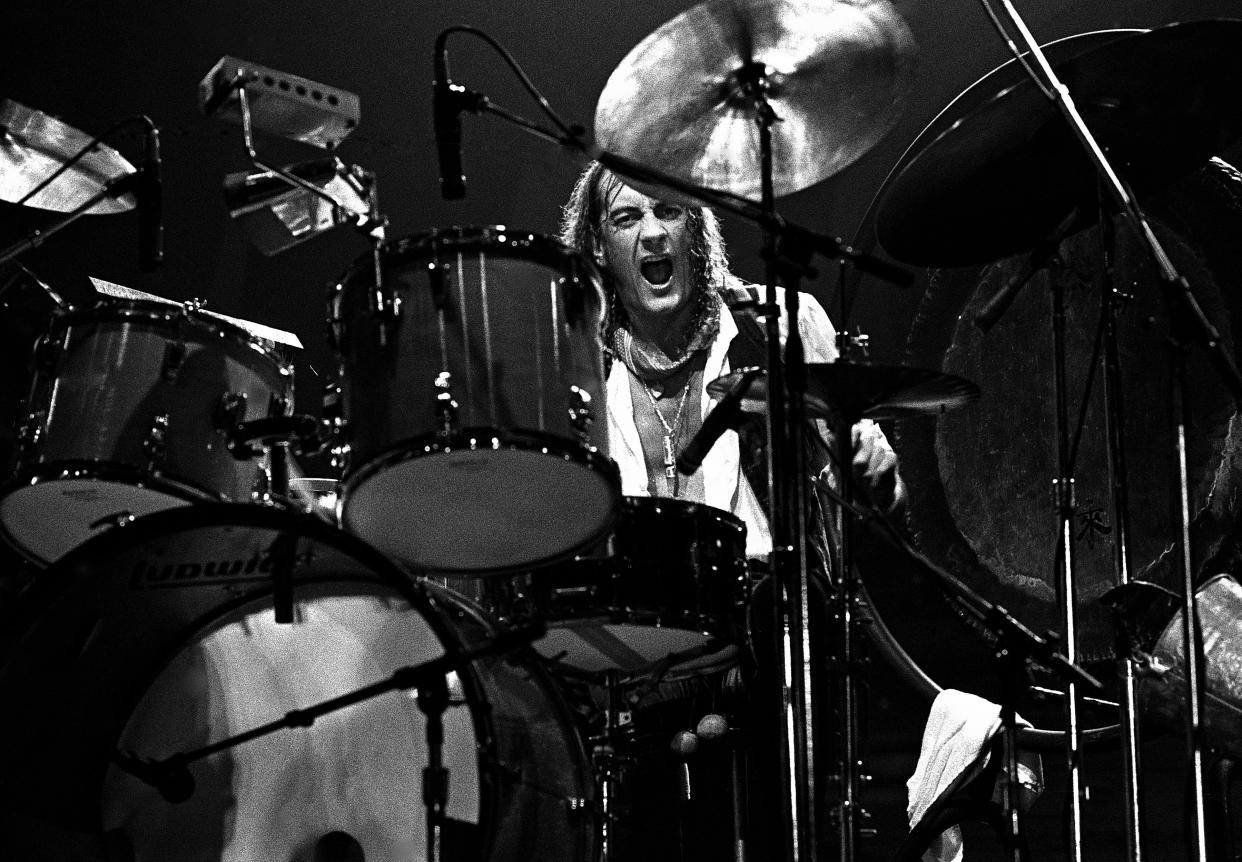 Fleetwood Mac, Rock and Roll Hall of Fame (Class of 1998) Mick Fleetwood performs at The Omni Coliseum in Atlanta Georgia June 1, 1977.