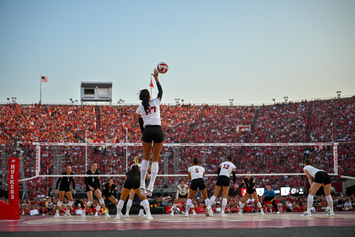 Harper Murray serves at Memorial Stadium. (Steven Branscombe/Getty Images)