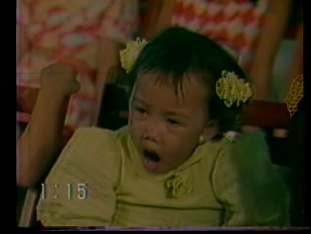 Little Miss Philippines 1987 grand finalists visit Golden Acres. You sleepy little Aiza? (Screen grab from Eat Bulaga video, used with permission)