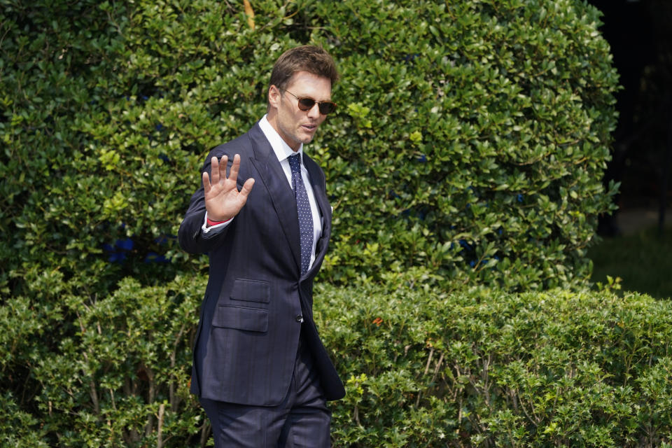 Tampa Bay Buccaneers quarterback Tom Brad arrives for a ceremony on the South Lawn of the White House, in Washington, Tuesday, July 20, 2021, where President Joe Biden will honor the Super Bowl Champion Tampa Bay Buccaneers for their Super Bowl LV victory. (AP Photo/Andrew Harnik)