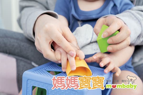 孩子發育正常還遲緩？0～6歲肢體發展狀況一次看懂