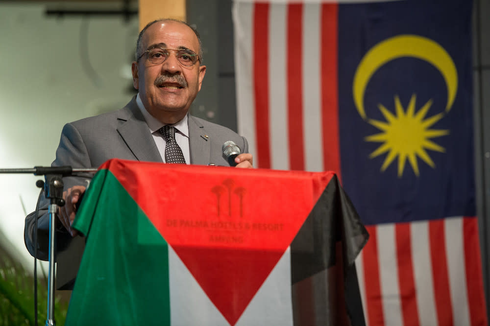 Yesterday, a group of Malaysian NGOs told Palestine ambassador to Malaysia Walid Abu Ali to apologise for his statements. — Bernama pic