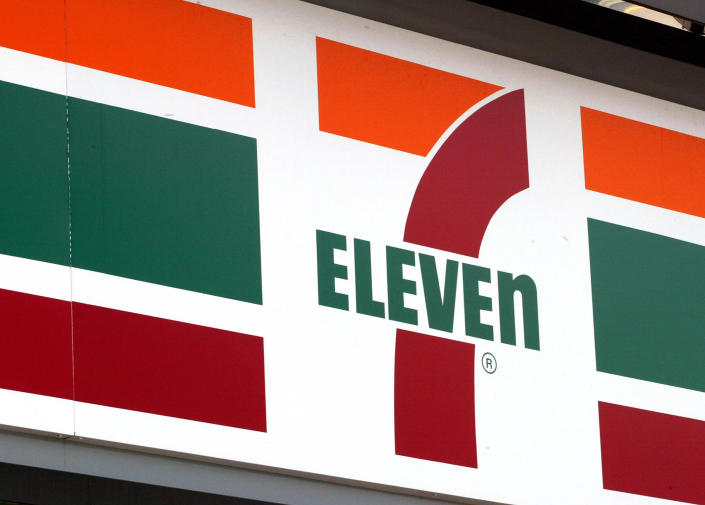 7-Eleven store logo