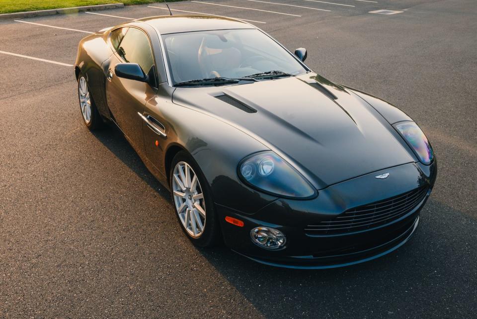 aston martin vanquish