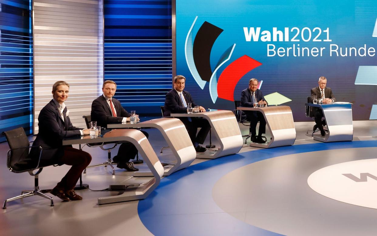 Mit Formaten wie der "Berliner Runde" konnten sich ARD und ZDF am Sonntag deutlich von der Konkurrenz absetzen. (Bild: 2021 Getty Images/Michele Tantussi)