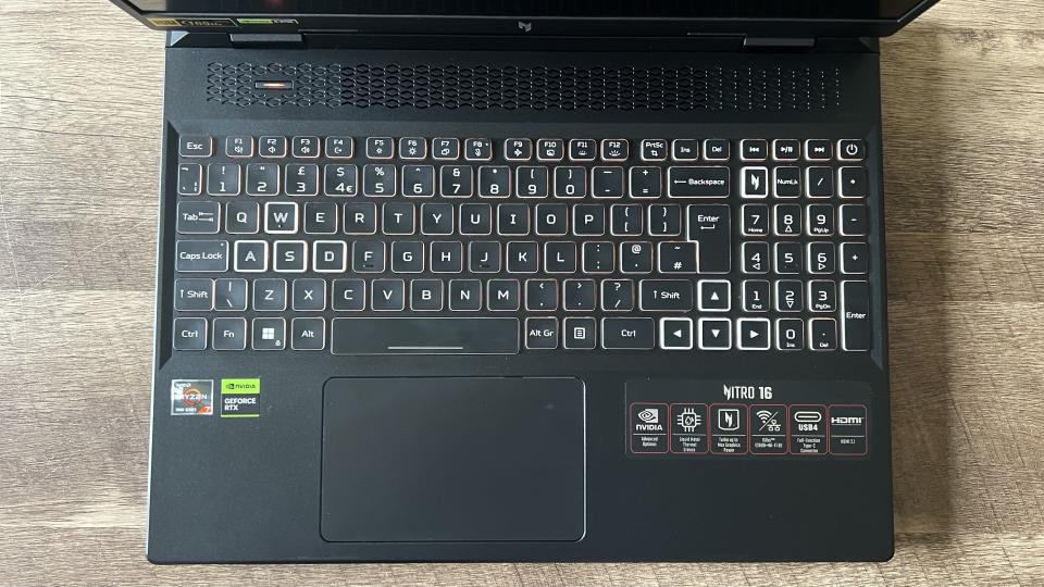 Acer Nitro 16 keyboard