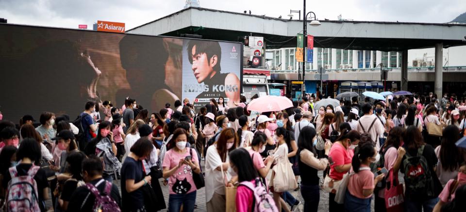 【多圖】Anson Lo 27歲生日 神徒搞6大應援活動為教主慶生
