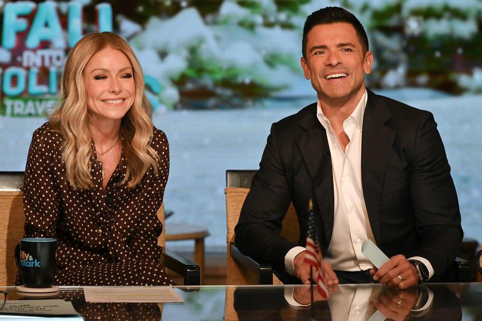 <p>John Argueta/ABC</p> Kelly Ripa and Mark Consuelos on "Live with Kelly and Mark"