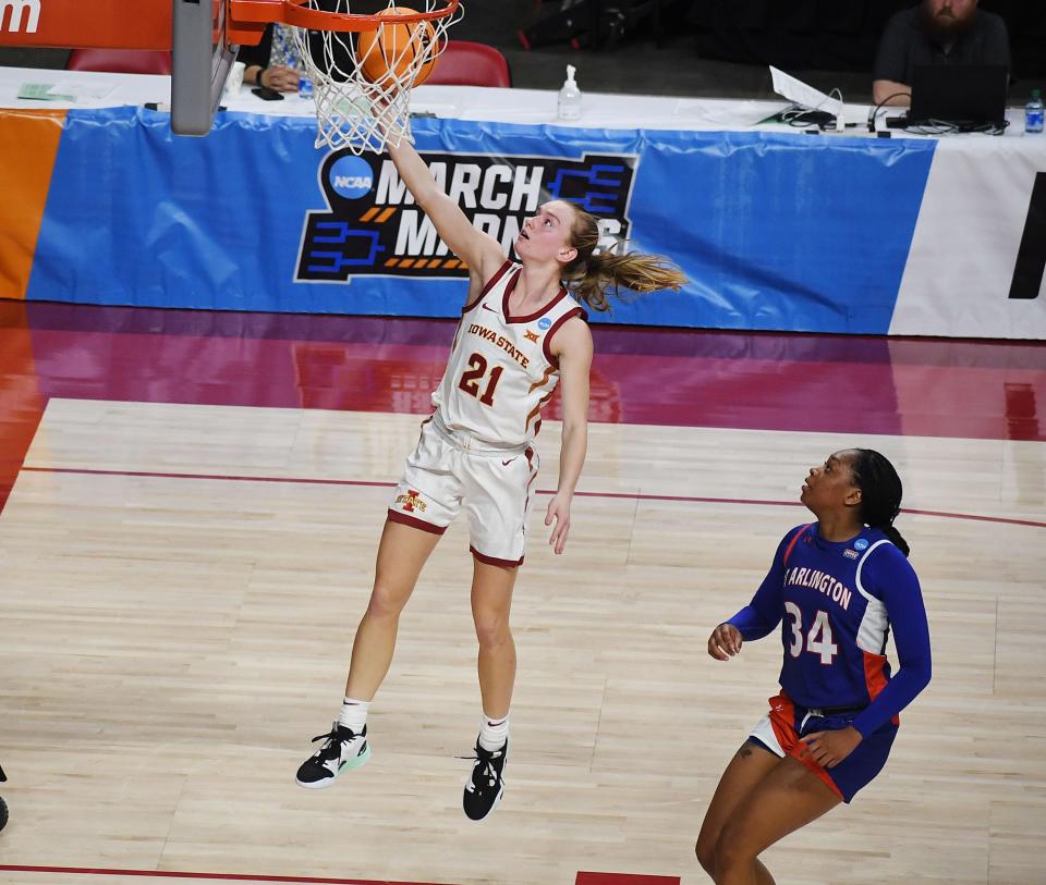 Iowa State's Lexi Donarski (21) scores against Texas-Arlington during the third quarter of Friday's game in Ames.