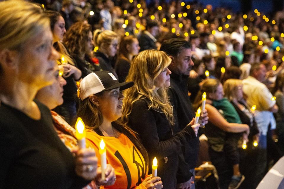 thousand oaks, ca   november 08 people gather for a candlelight vigil to honor the victims of the borderline bar  grill held at the fred kavli theater, on thursday, nov 8, 2018 in thousand oaks, calif kent nishimura  los angeles times via getty images