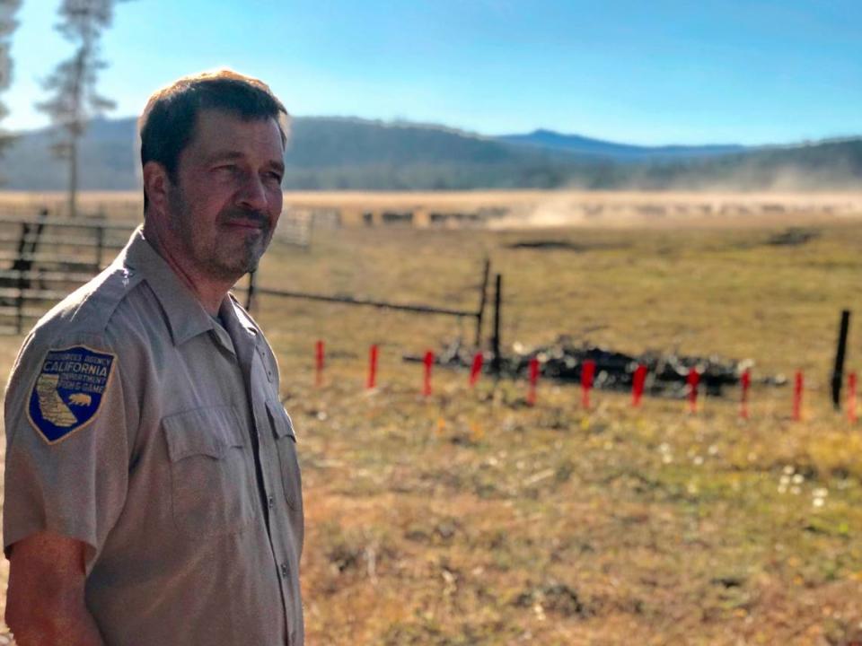 Kent Laudon, California’s wolf biologist, visited Wally Roney’s cattle ranch last summer near Westwood in southern Lassen County after a morning checking wolf traps, looking for tracks and downloading trail camera photos.