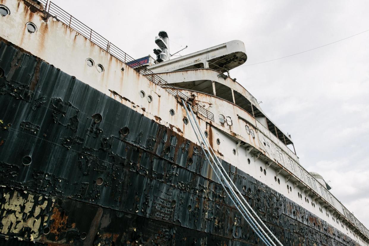 <span>The retired SS United States at Pier 82 in Philadelphia, Pennsylvania in 2020. Attorneys for the pier owners have described the vessel as a ‘toxic timebomb’.</span><span>Photograph: Hannah Yoon/Bloomberg via Getty Images</span>