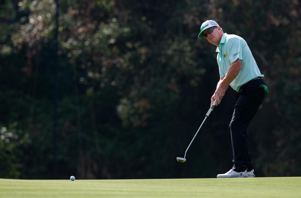 Feb 15, 2024; Pacific Palisades, California, USA; Charley Hoffman putts on the twelfth hole during the first round of The Genesis Invitational golf tournament. Mandatory Credit: Jason Parkhurst-USA TODAY Sports