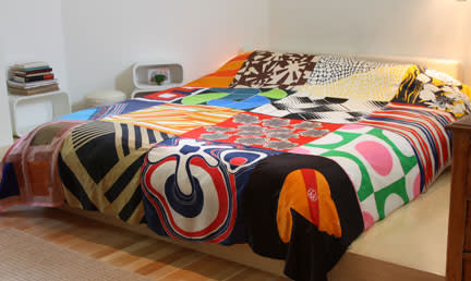 Ouno Design creates cool bedspreads out of vintage scarves. Gather vintage scarves and sew your own,â€¦