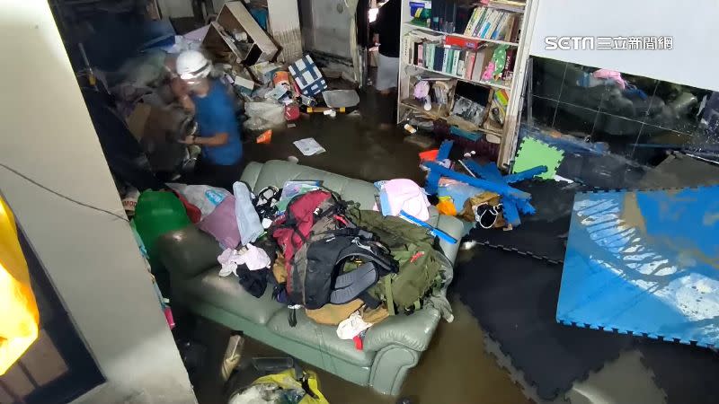 住家1樓變地下室全淹水。