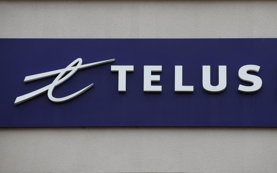 A Telus Corporation sign is pictured in Ottawa, Ontario, Canada, November 8, 2017. REUTERS/Chris Wattie