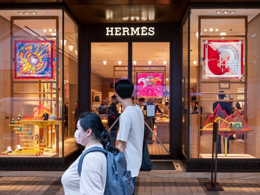 Hermés store