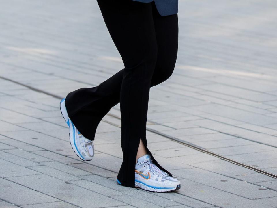 Stylist Maria Barteczko wears flare leggings and a blazer on August 25, 2019.