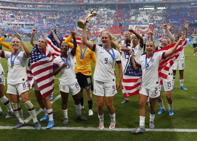 US women's team soccer players are 'pioneers' in pay equity fight: former  player