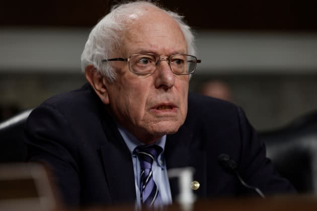 Former Starbucks CEO Schultz Testifies At Senate Hearing On Labor And Unions - Credit: Getty Images