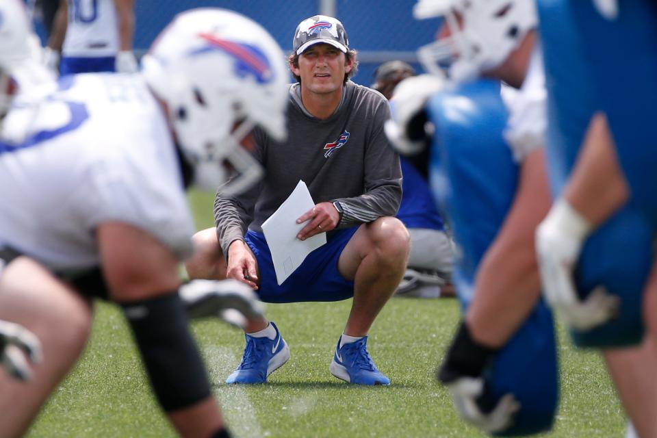 FILE - Buffalo Bills offensive coordinator Ken Dorsey looks on during the NFL football team's mandatory minicamp in Orchard Park, N.Y., on June 15, 2022. (AP Photo/Jeffrey T. Barnes, File)