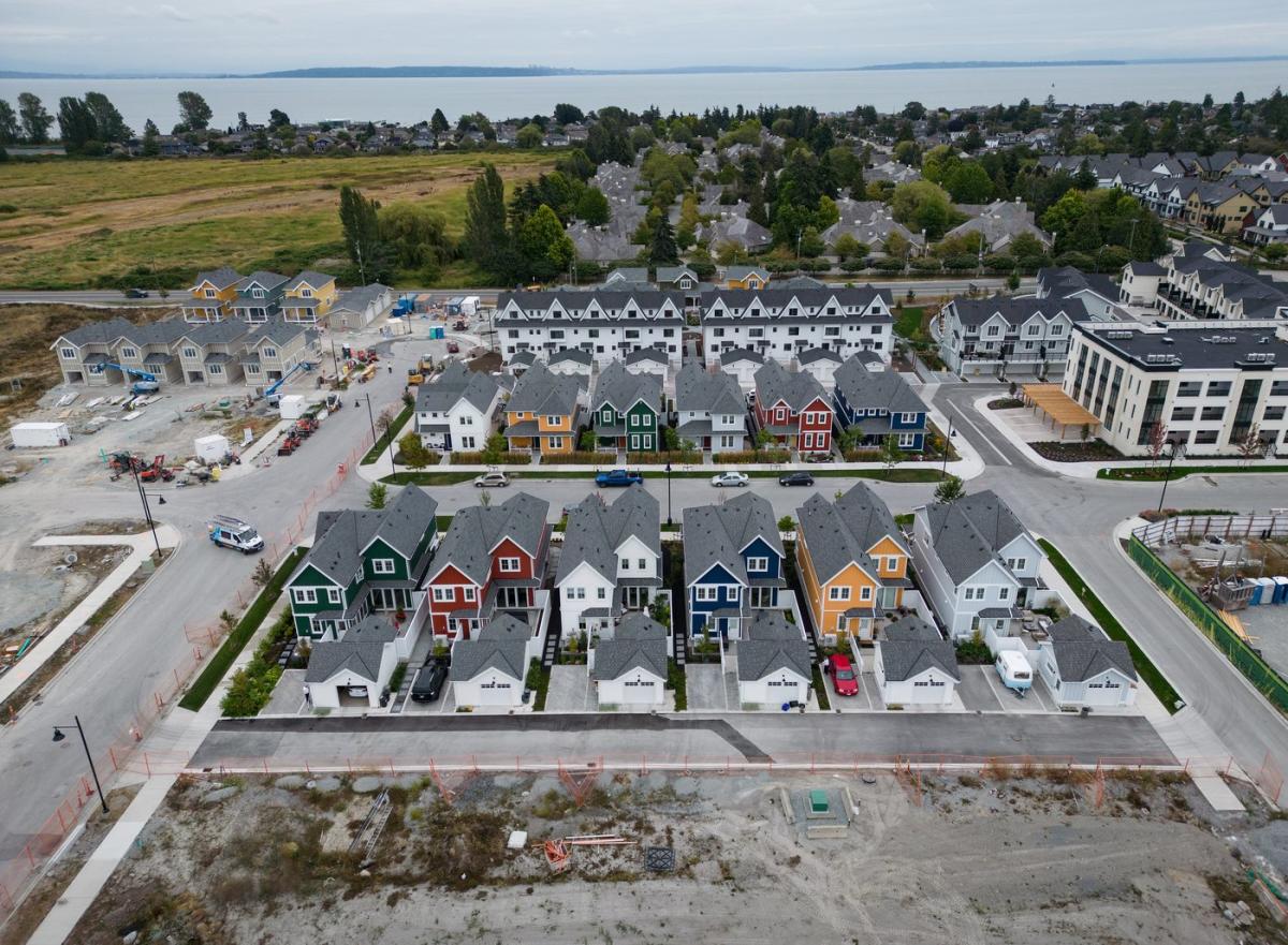 Vancouver home sales fall 17% in August despite interest rate cuts: real estate board