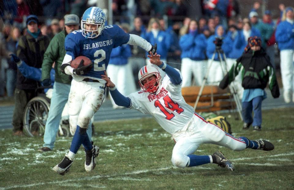The Portsmouth vs. Middletown football rivalry on Thanksgiving is the fifth longest in the state, dating back to 1965.