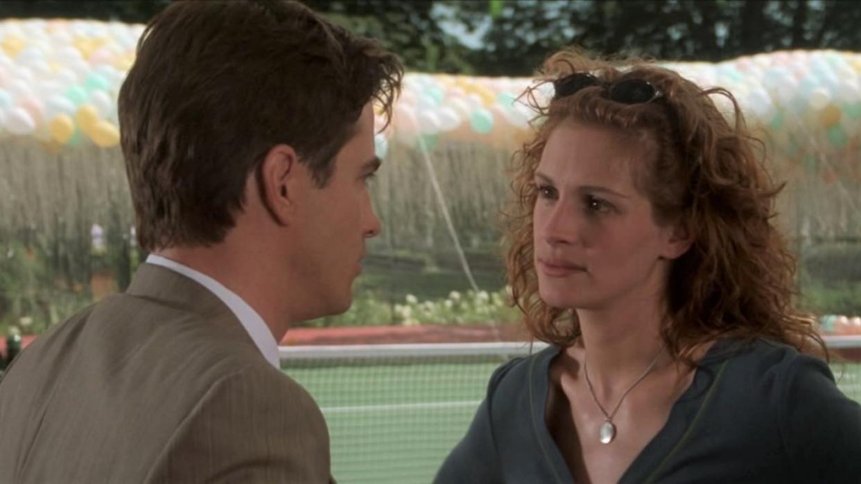  Dermot Mulroney and Julia Roberts in My Best Friend's Wedding. 