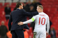 Soccer Football - International Friendly - England v United States - Wembley Stadium, London, Britain - November 15, 2018 England's Wayne Rooney with manager Gareth Southgate at the end of the match REUTERS/Toby Melville