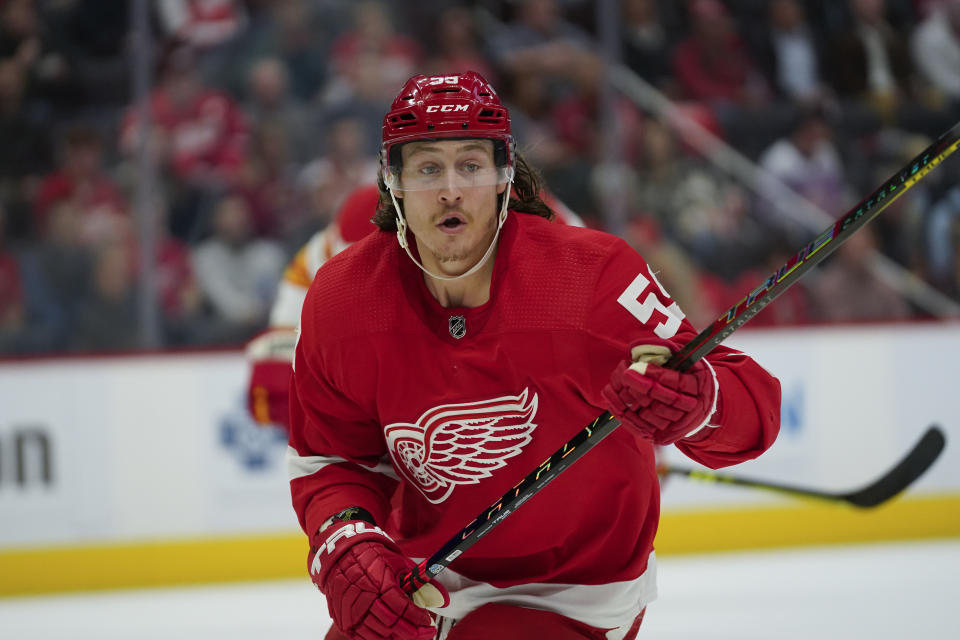 Detroit Red Wings left wing Tyler Bertuzzi (59) 