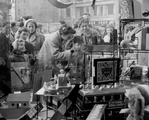 Even during the Blitz, Hamley's didn't shut shop - Credit: hamley's