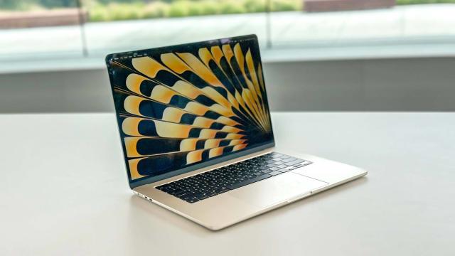 MacBook Air 15-inch M2 hands-on review: Bigger is better - Yahoo Sports