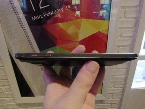 Side of Samsung Galaxy Note 4