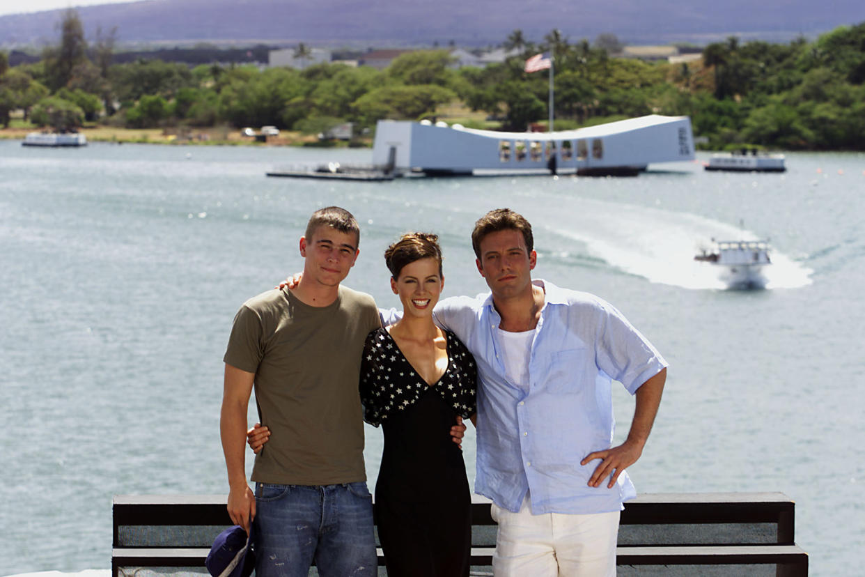 From left: Josh Hartnett, Kate Beckinsale and Ben Affleck gather together on the flight deck of the aircraft carrier USS John C. Stennis Sunday, May 20, 2001, in preparation for the world premier of the film 