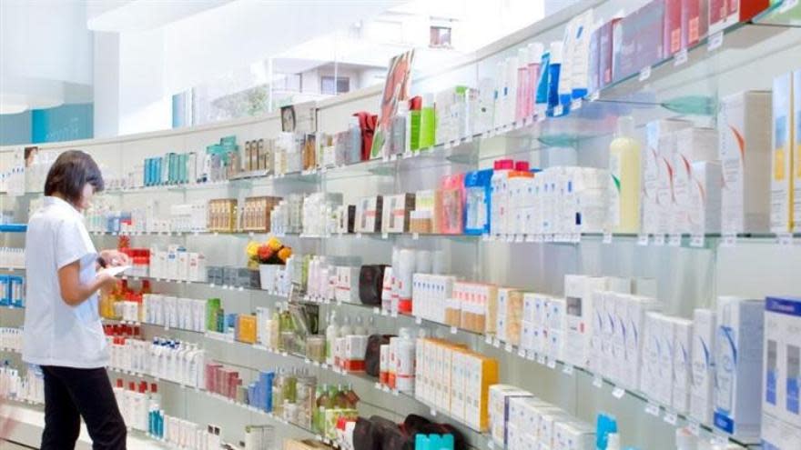 El DNU rompe con todas las regulaciones que hoy alcanzan a las farmacias.