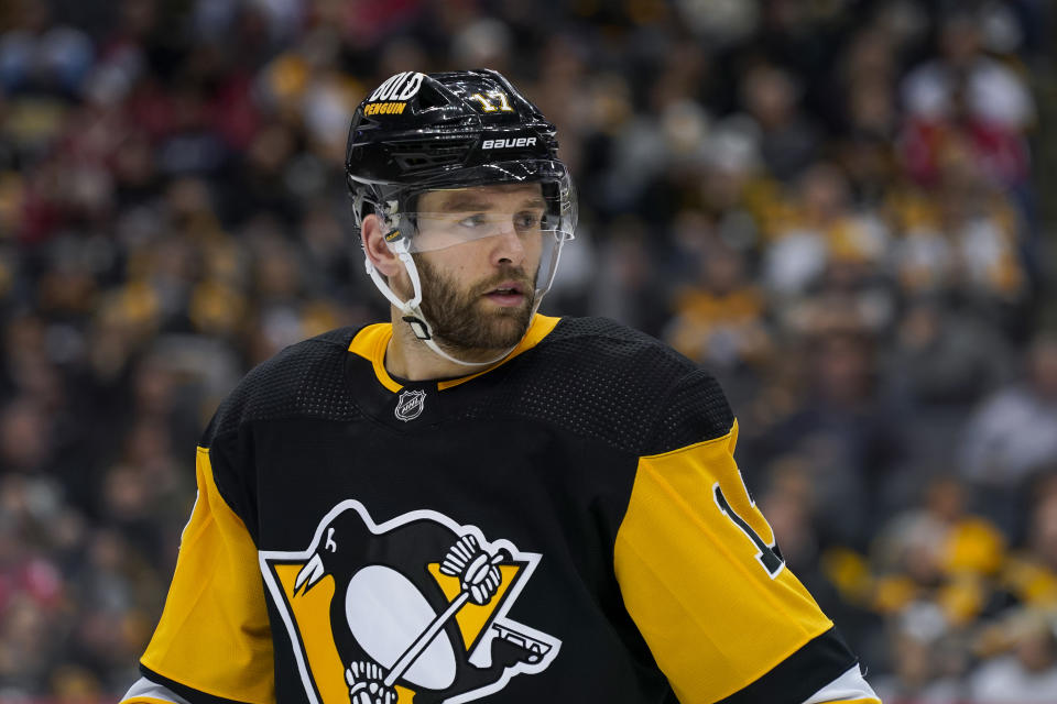 Pittsburgh Penguins Right Wing Bryan Rust (17) is making a serious fantasy hockey impact when healthy