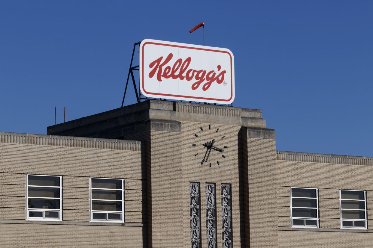 Cincinnati - Circa February 2020: Kellogg's Snack Division. Kellogg Snack brands include Keebler, Pop-Tarts, Eggo, and Kashi.