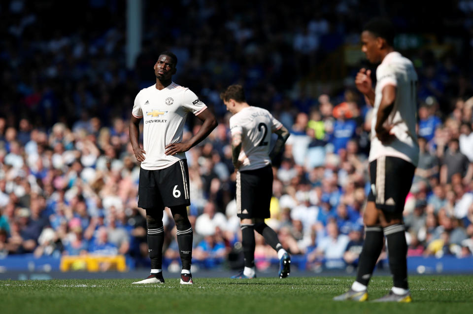 Premier League - Everton v Manchester United