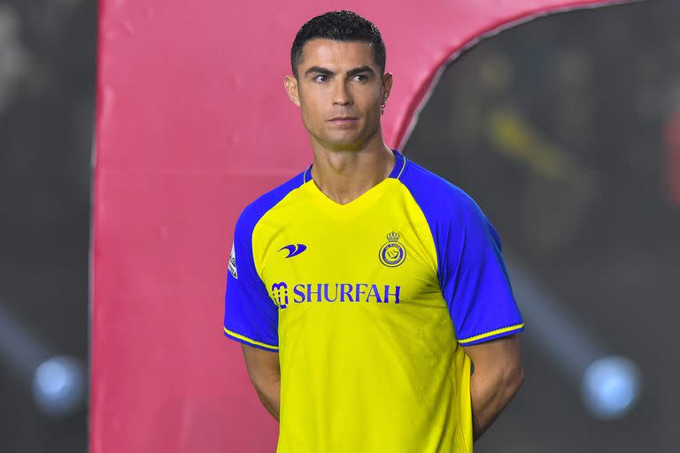 Cristiano Ronaldo en su presentación como nuevo jugador de Al-Nassr, ya lejos de las grandes ligas europeas