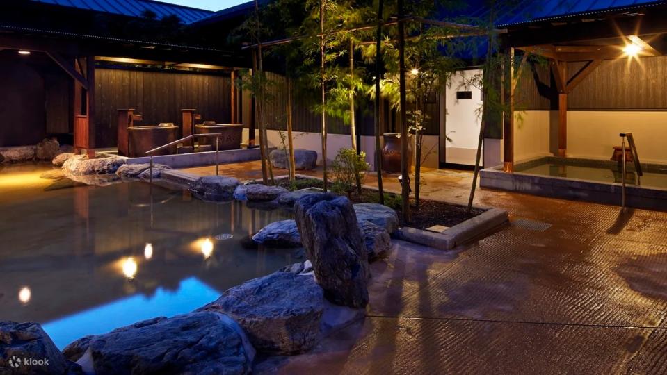 Uji Natural Hot Spring Genji-no-Yu Onsen Experience in Kyoto. (Photo: Klook SG)