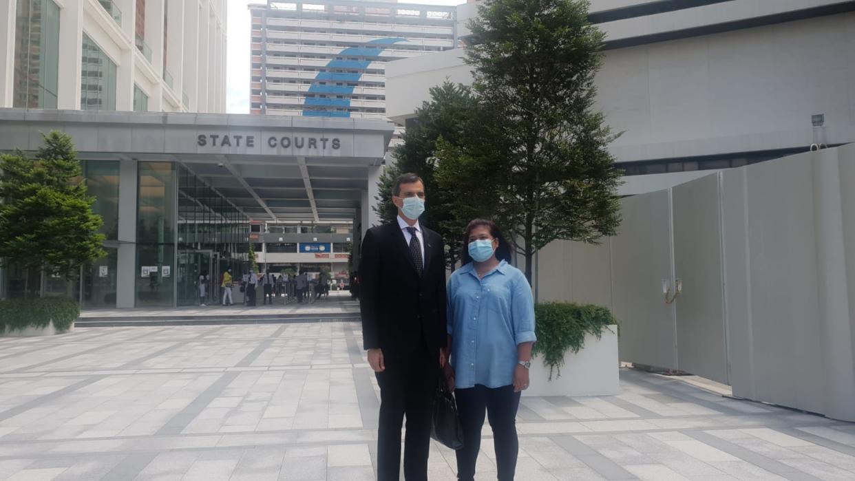 Parti Liyani (right) and her lawyer Anil Balchandani before the State Courts on 8 September 2020. (PHOTO: Yahoo News Singapore/Wan Ting Koh)
