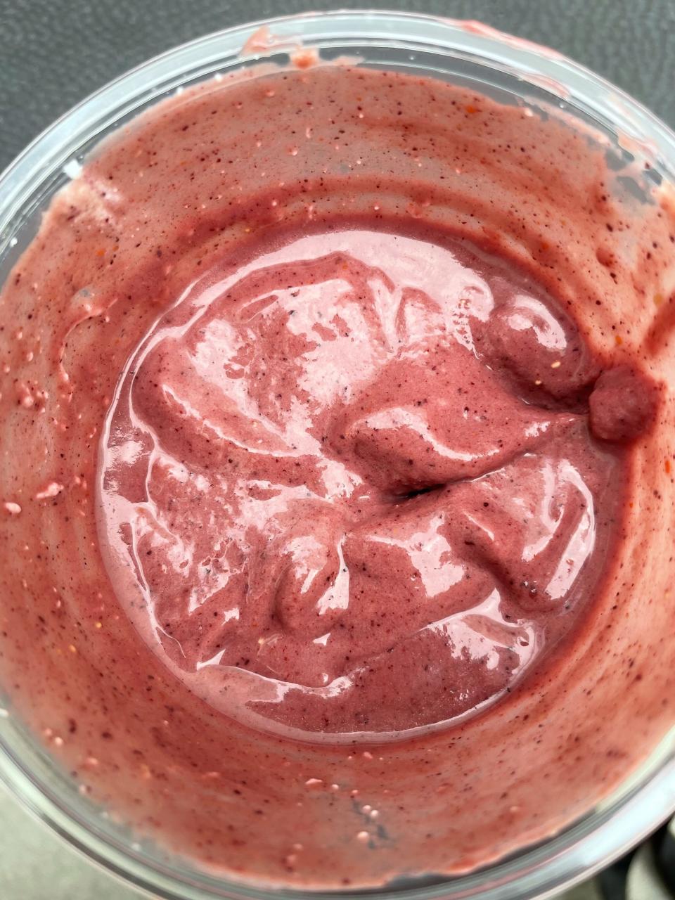 A closer look at the consistency of the "good 4 ur GUTS" smoothie