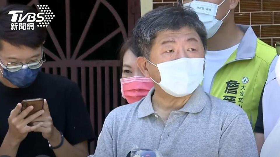 民進黨台北市長參選人陳時中上午受訪。（圖／TVBS）