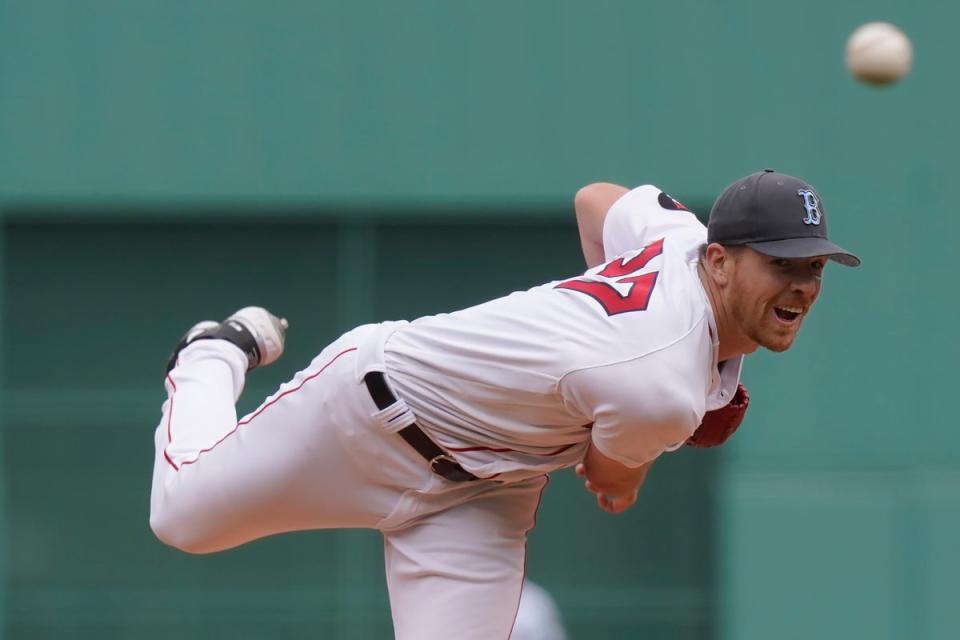 DEP-BEI CARDENALES-MEDIAS ROJAS (AP)