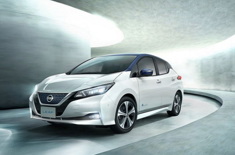 自 2010 年底問世以來 Nissan Leaf 電動車已經在日前累積銷售 30 萬輛，依然穩坐全球最暢銷電動車寶座。（圖為全新第二代車型）