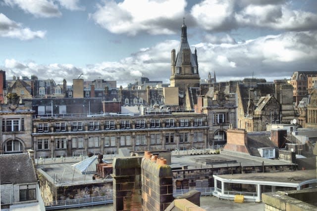 View of the city of Glasgow in Scotland - High dynamic range