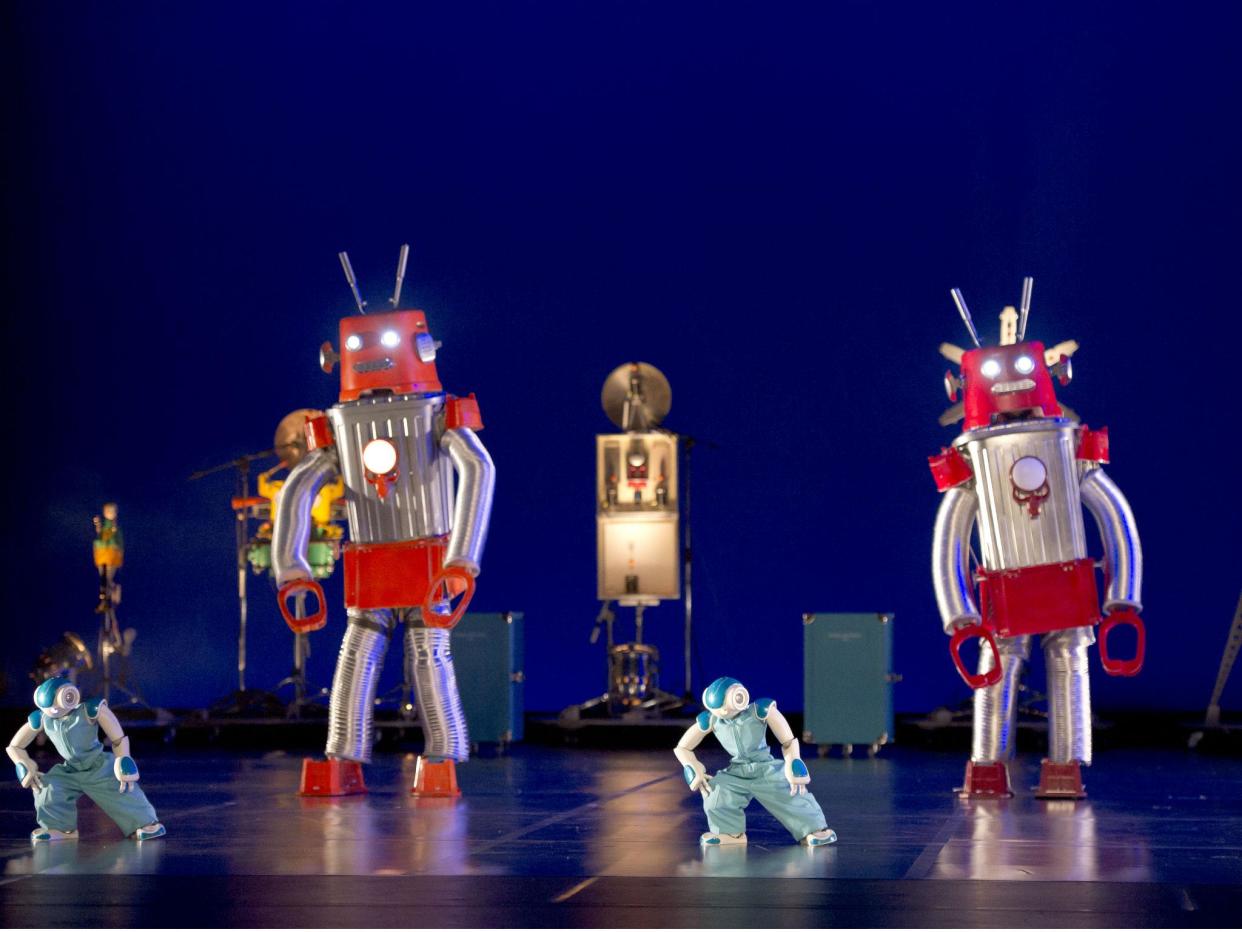 Robots dancing in Blanca Li Dance Company's production 'Robot' at the Barbican Theatre