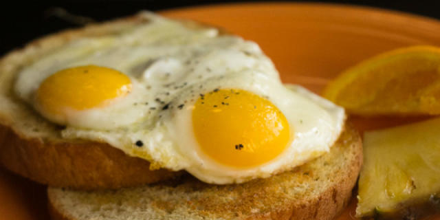 TRUCOS COCINA: Huevos al microondas