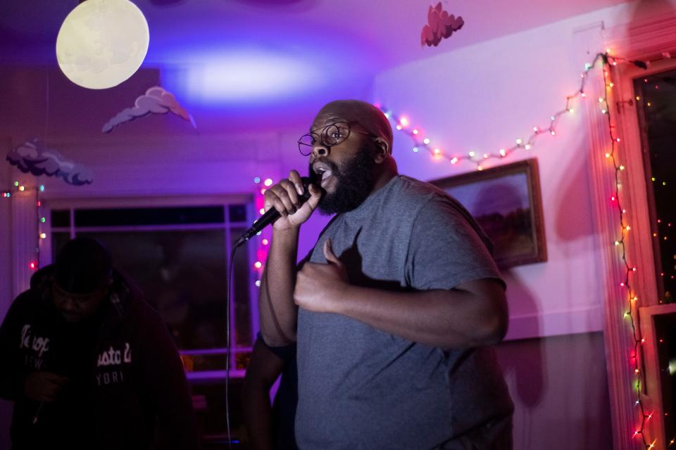 Alonzo Rodgers sings during a livestream performance at The Birdhouse on March 2 to promote the music of fellow Good Guy Collective member Jarius Bush. Rodgers, who was shot the night before Thanksgiving and later died, was always open to collaborations and lending his voice wherever it was needed.